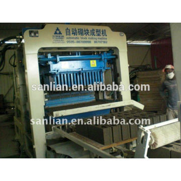 QT8-15 Hollow Brick Machine Line